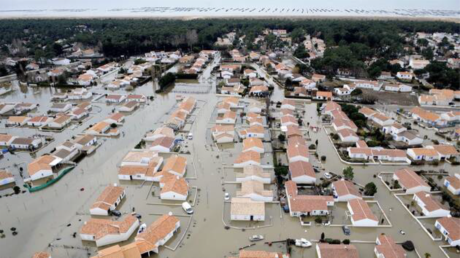 La Faute-sur-Mer inondé : photo de l'AFP